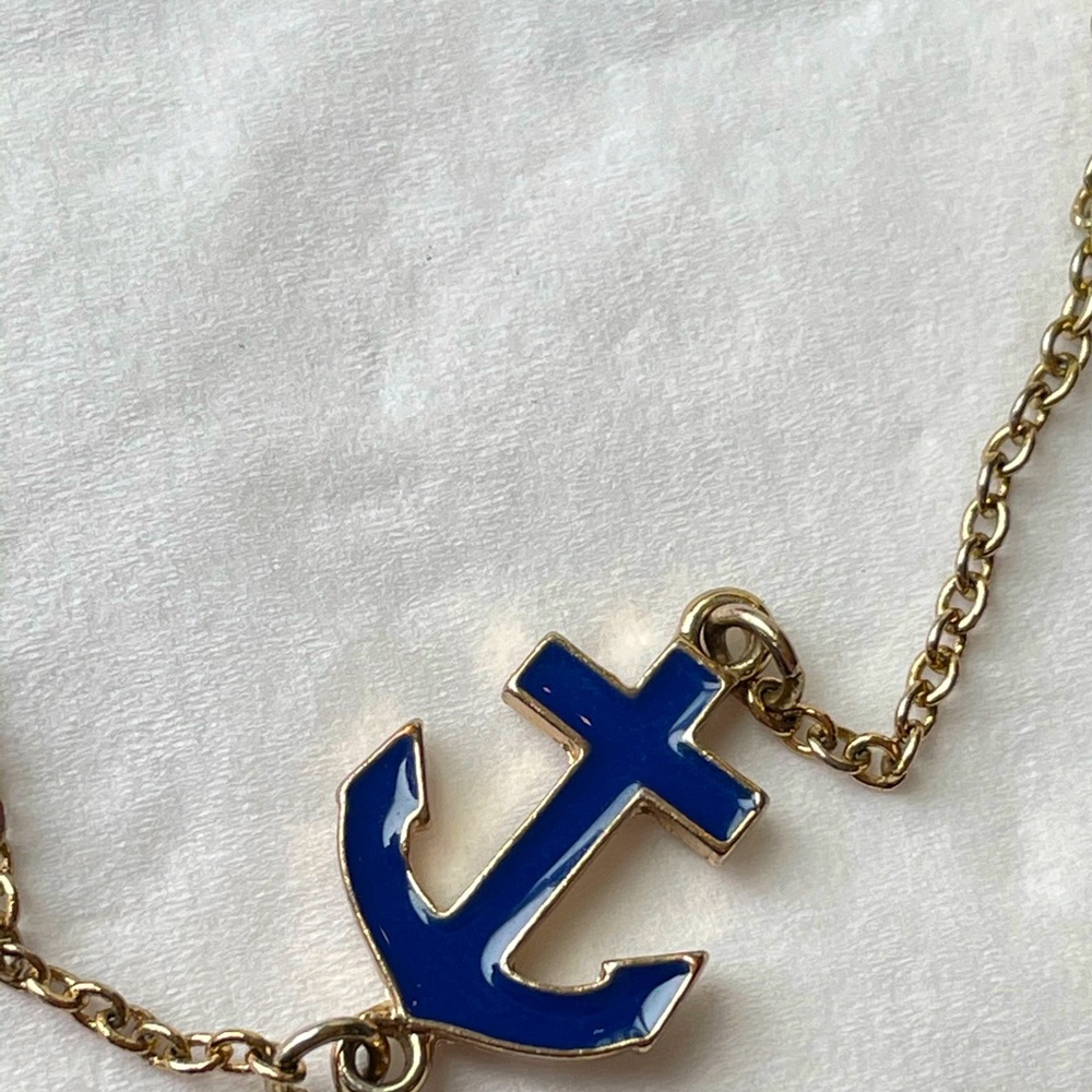 Blue anchor bracelet